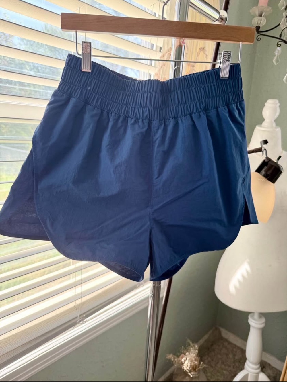 Size Large 5 Piece Bundle Set - Picture 5 of 6